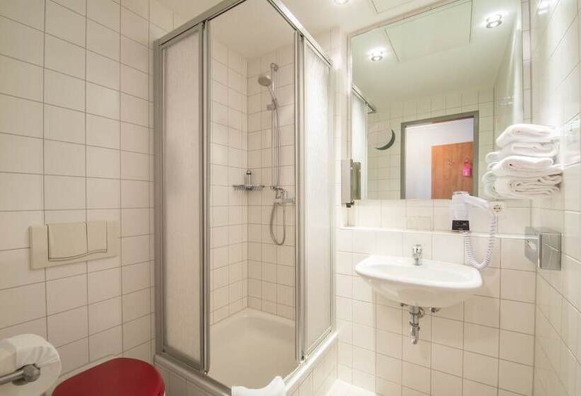Номер Комфорт, Amedia Express Passau, Trademark Collection By Wyndham