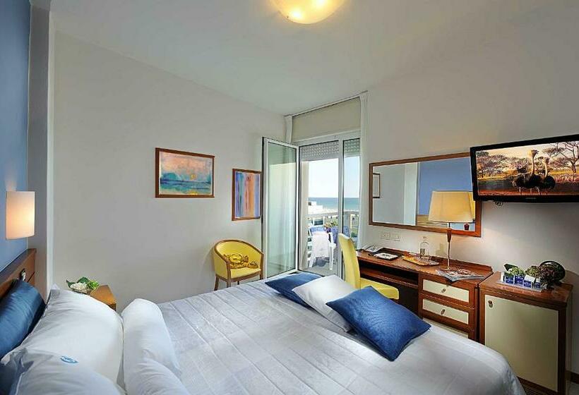 Номер Basic, Majestic Beach Hotel & Wellness