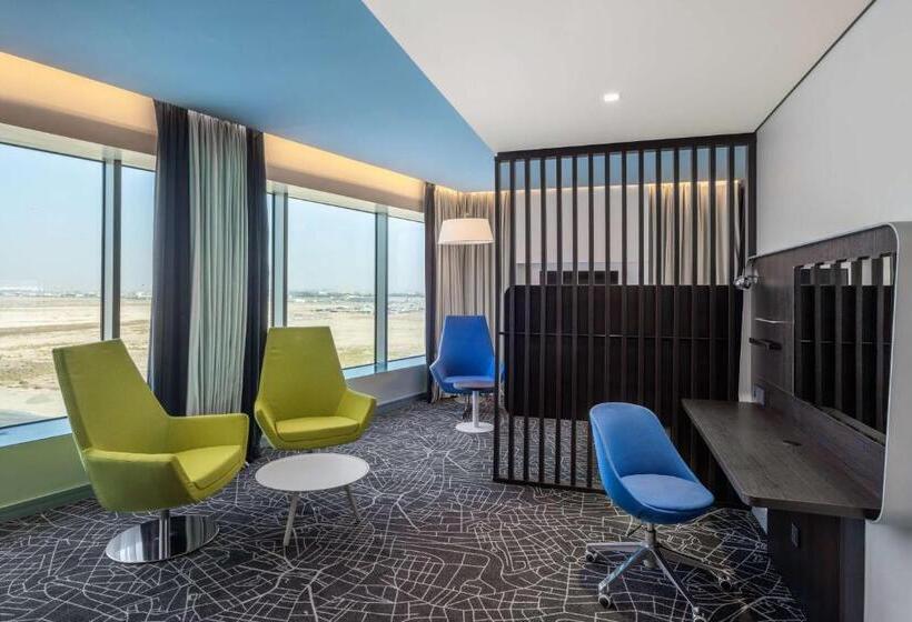 Полулюкс, Park Inn By Radisson Jeddah Madinah Road