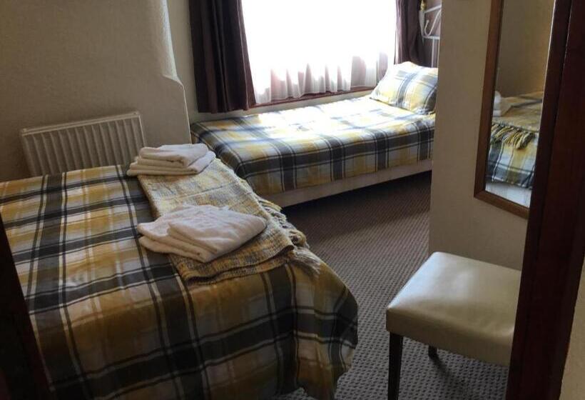 标准三人间, Kirkstall Guest House
