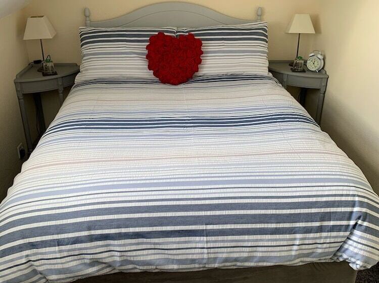 Полулюкс, Letchworth Guest House