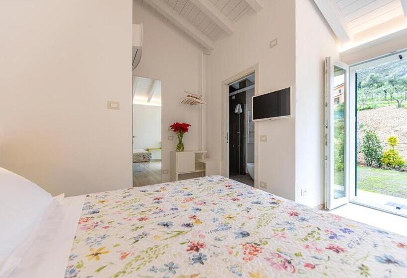 Номер Deluxe Вид на Сад, Aria Design B&b Levanto