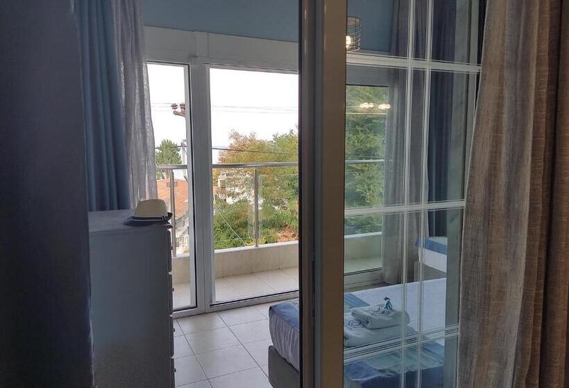 带1个卧室的带海景的公寓, Celeste Deluxe Apartments