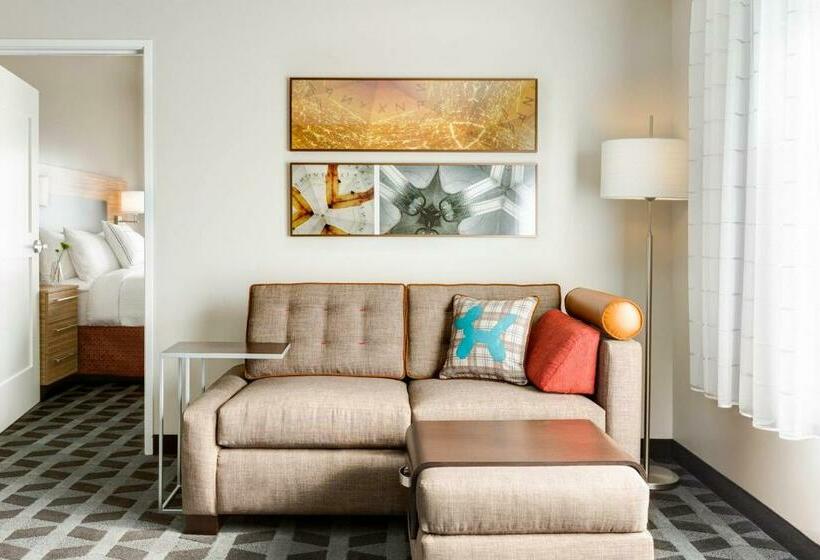 스위트 킹사이즈 침대, Towneplace Suites Fresno Clovis