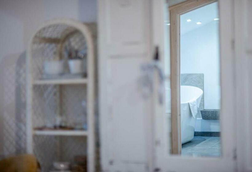 Стандартный Номер Кровать Кинг, Maison50