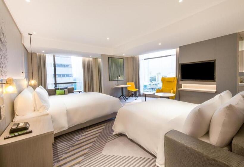 스위트 킹사이즈 침대, Holiday Inn Johor Bahru City Centre By Ihg