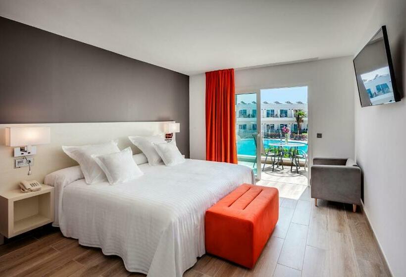 اتاق لوکس, Barcelo Corralejo Sands