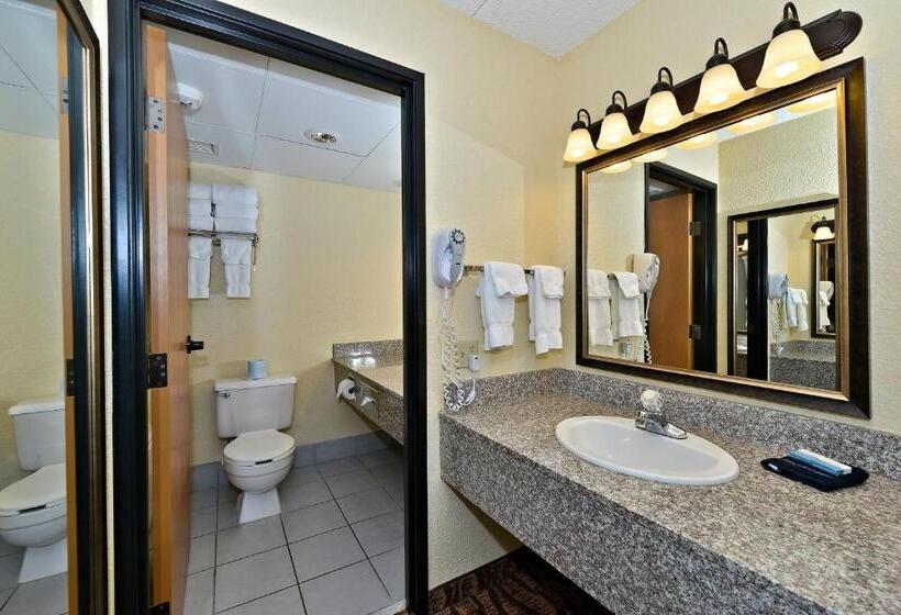 Люкс Кровать Кинг, Best Western Center Pointe Inn