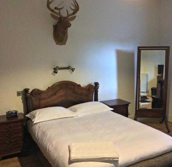 デラックスルーム, Walltree House