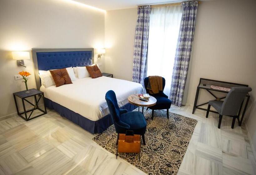 استودیوی لوکس, Plazuela Del Carbón Suites