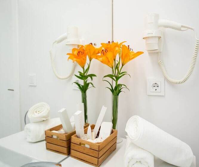 استودیوی لوکس, Plazuela Del Carbón Suites