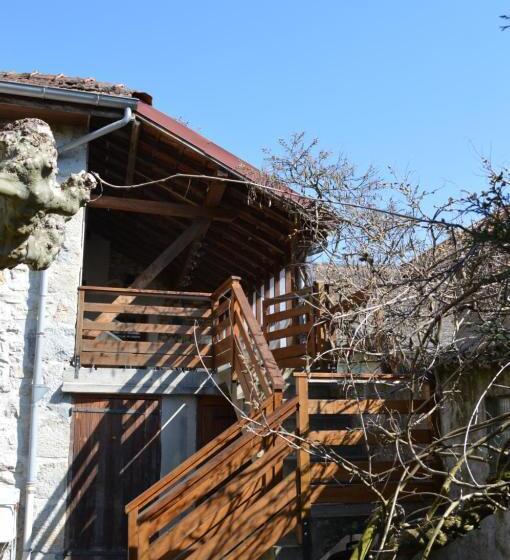Номер Стандарт, J&g House