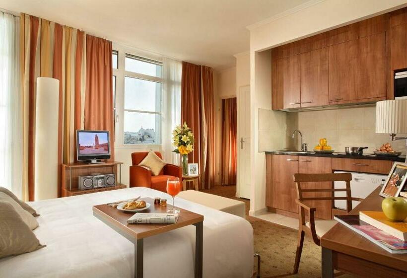 Студия Deluxe, Citadines Saintgermaindespres Paris