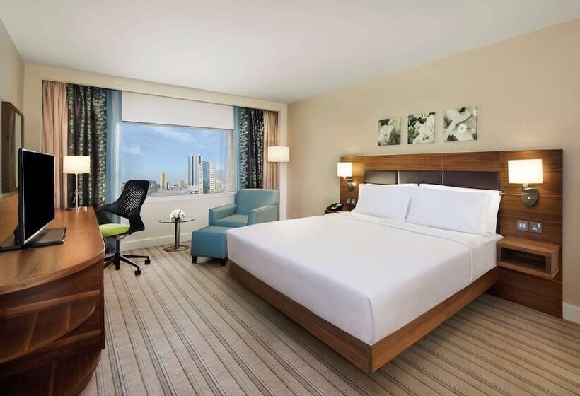 스탠다드 룸 더블 침대, Hilton Garden Inn Ras Al Khaimah