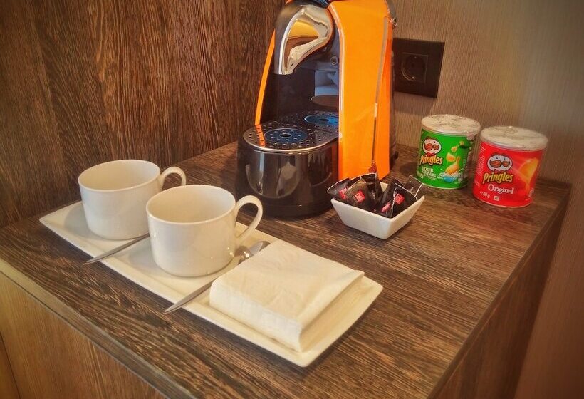 バスタブ付きスーペリアールーム, Mb Boutique Hotel   Adults Recommended