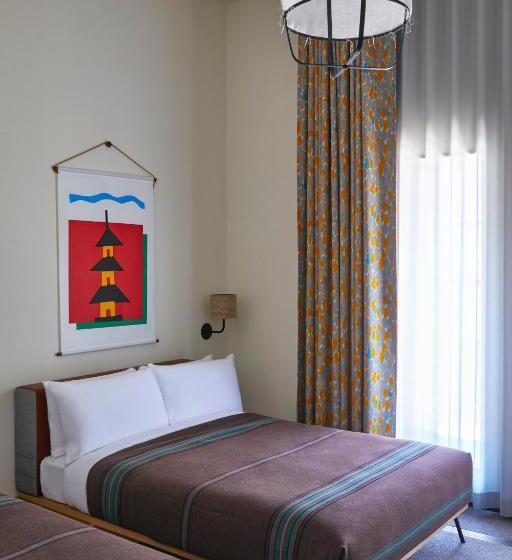 Люкс, Ace Hotel Kyoto