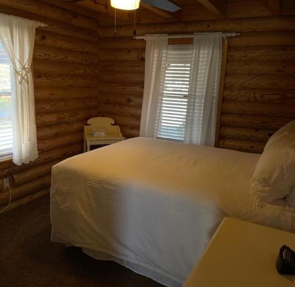 Шале 1 Спальня, Crown Lake Resort & Spa