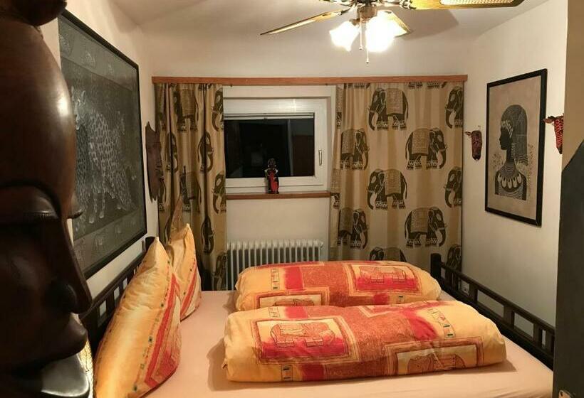Номер Стандарт, Waldhotel Auerhahn Hochkopfhaus
