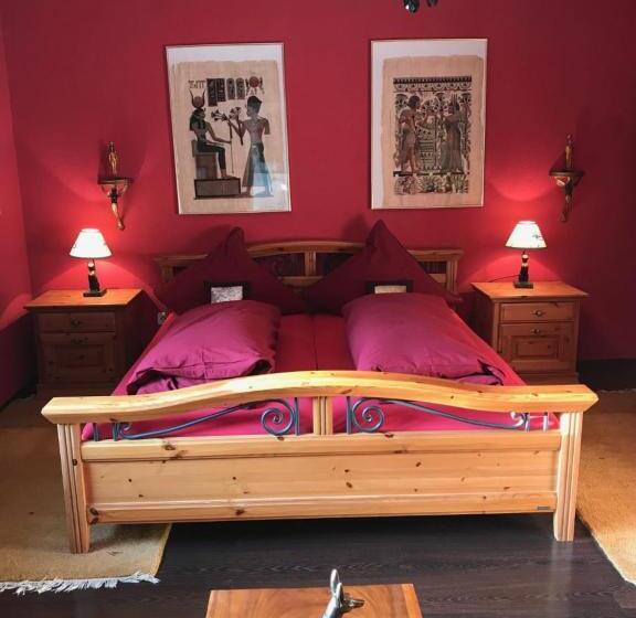 Номер Стандарт, Waldhotel Auerhahn Hochkopfhaus
