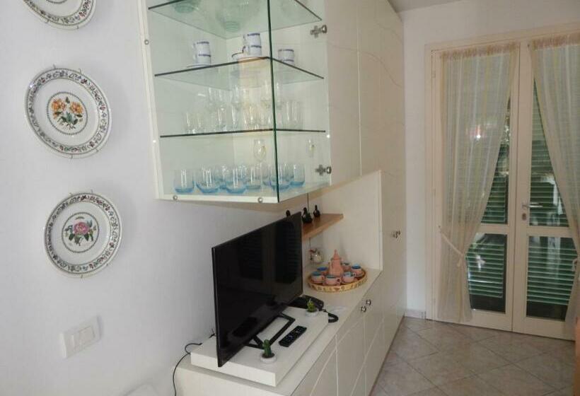 آپارتمان 1 خوابه, Rta La Pergola