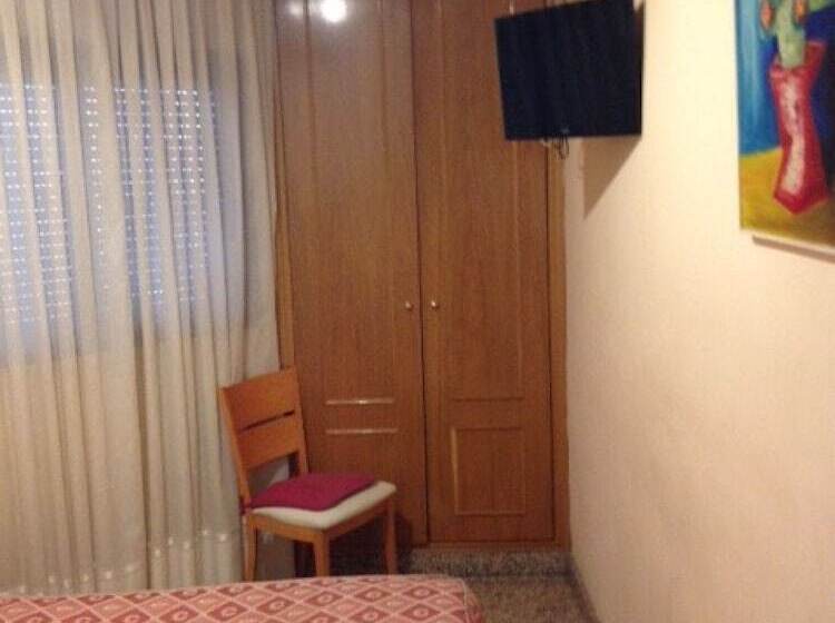 Номер Стандарт, Hostal Juan Xxiii   Madrid Norte
