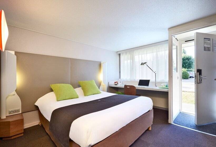스탠다드 룸 더블 침대, Campanile Lyon Sud Feyzin