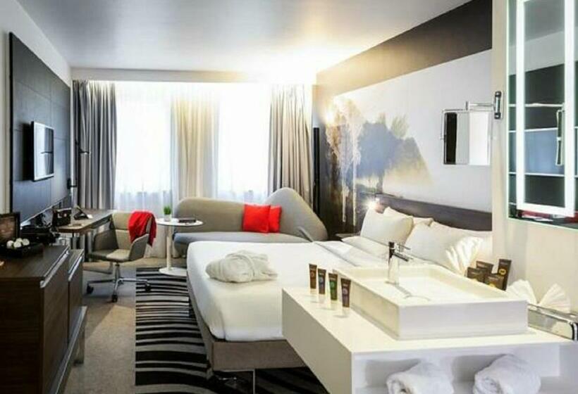 Номер Executive, Novotel London Tower Bridge
