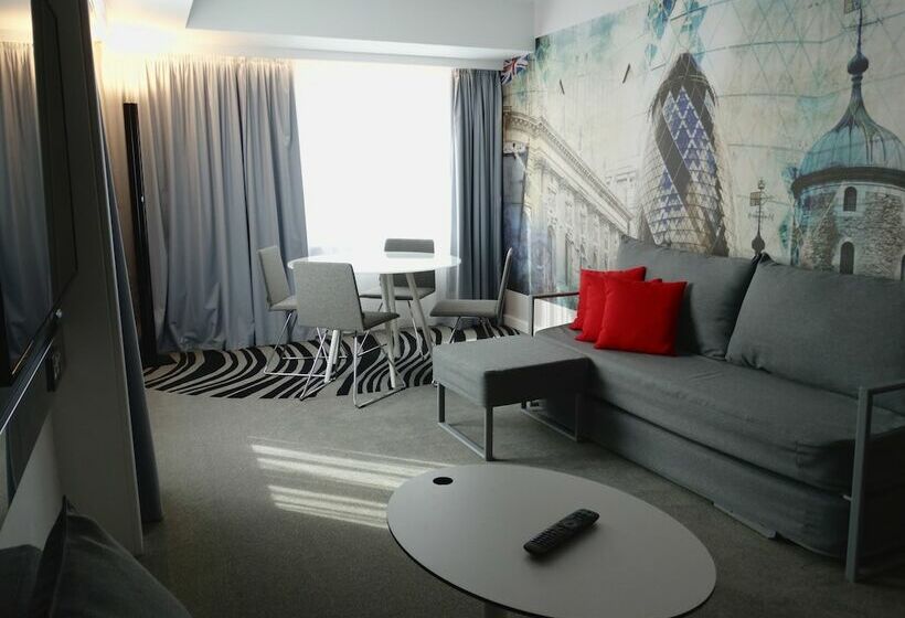 Номер Executive, Novotel London Tower Bridge