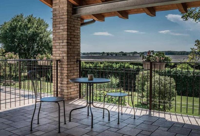 Полулюкс, Agriturismo Casale Ai Prati