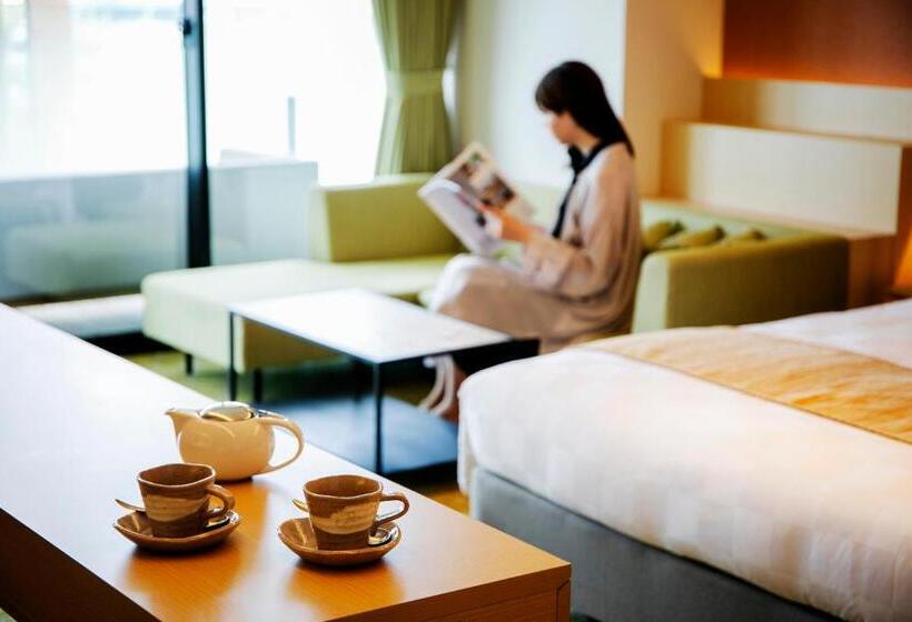 带城市景观的套间, Garden Terrace Fukuoka