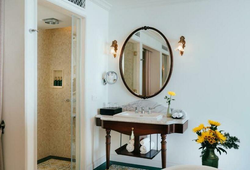 اتاق لوکس با بالکن, Hôtel Perle D Orient Cat Ba   Mgallery