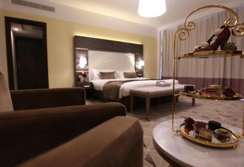 Номер Deluxe Кровать Кинг, Rodina Hotel Spa & Conferences