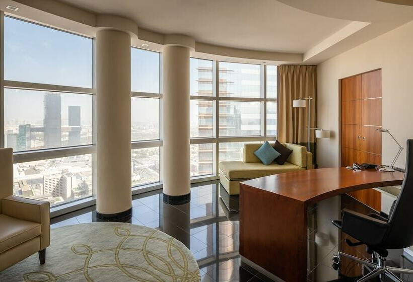 Family Suite, Jumeirah Emirates Towers Dubai
