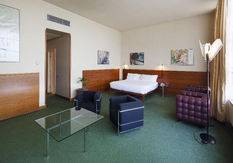 سوییت, NH Torino Lingotto Congress