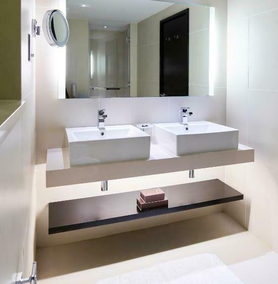 Номер Executive, Pullman Dubai Creek City Centre