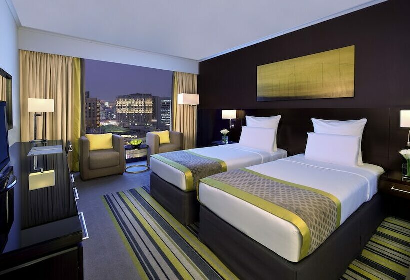 Номер Superior, Pullman Dubai Creek City Centre