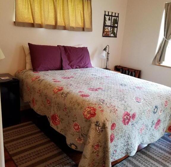 스위트, Glacier Creek Lodging