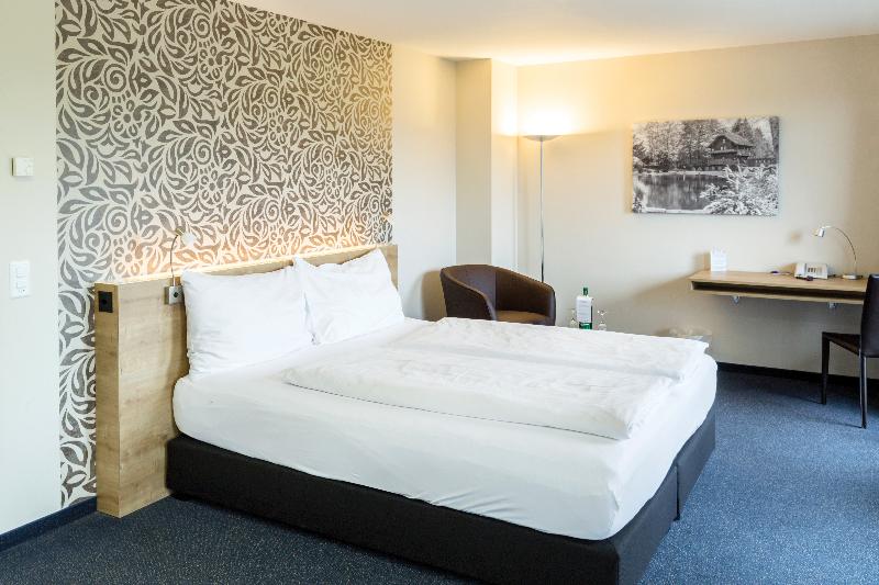 家庭间, Aarau West Swiss Quality