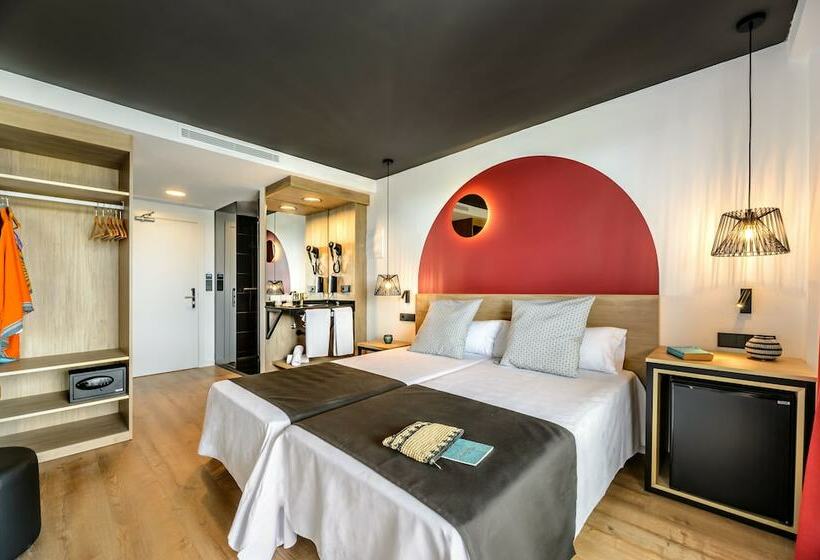 Номер Стандарт, Vibra District - Adults Only