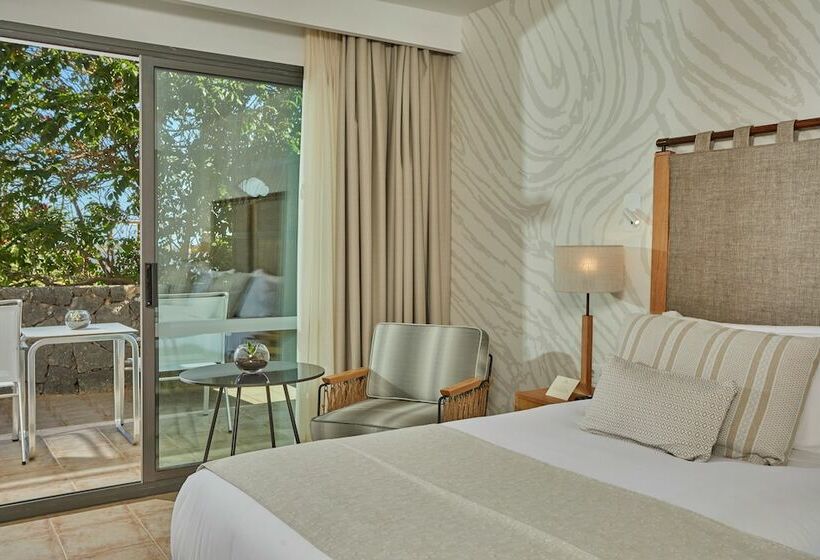 חדר סטנדרט עם מרפסת, Secrets Lanzarote Resort & Spa   Adults Only