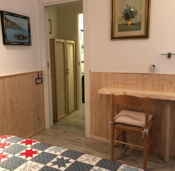 اتاق استاندارد, B&b La Rosa Dei Venti