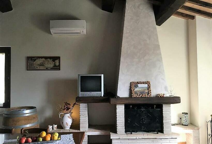 آپارتمان 2 خوابه, Il Laghetto Agriturismo