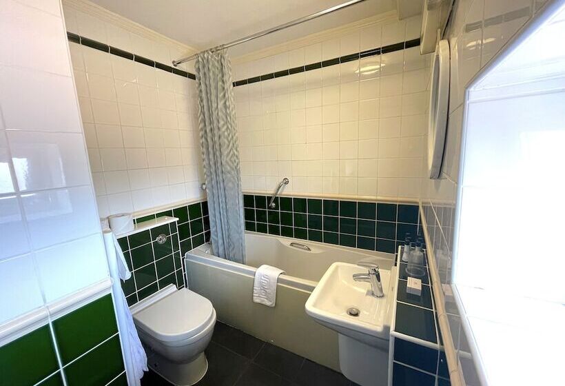 Номер Стандарт, The Continental Hotel, Derby