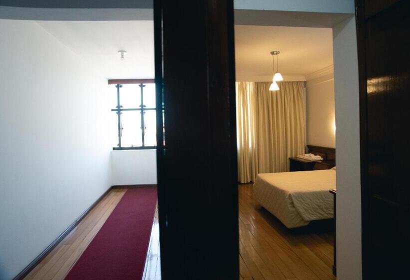 스위트, Lucape Palace