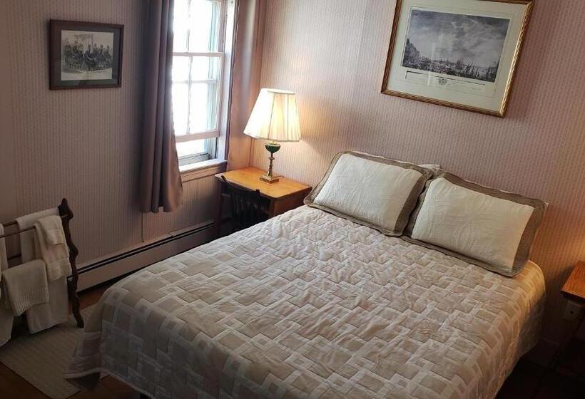 Номер Стандарт Совместная Ванная, Hawks House Inn