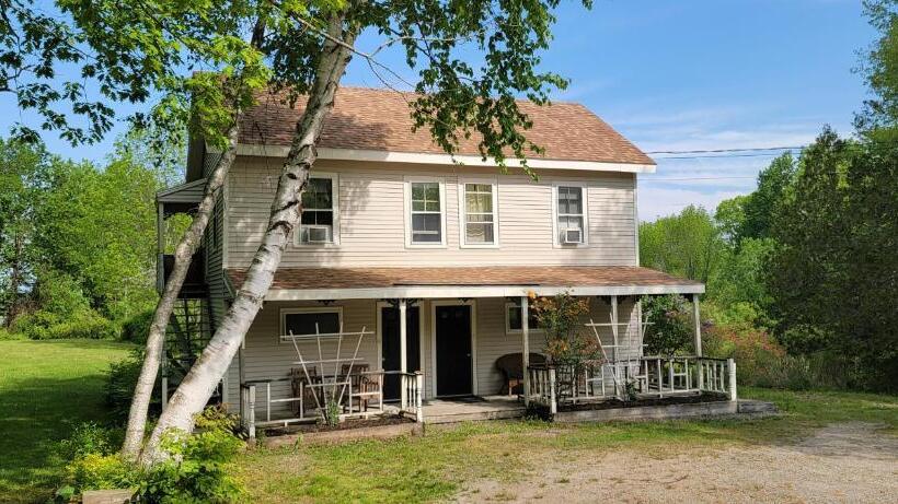 Люкс 3 Спальни, Hawks House Inn