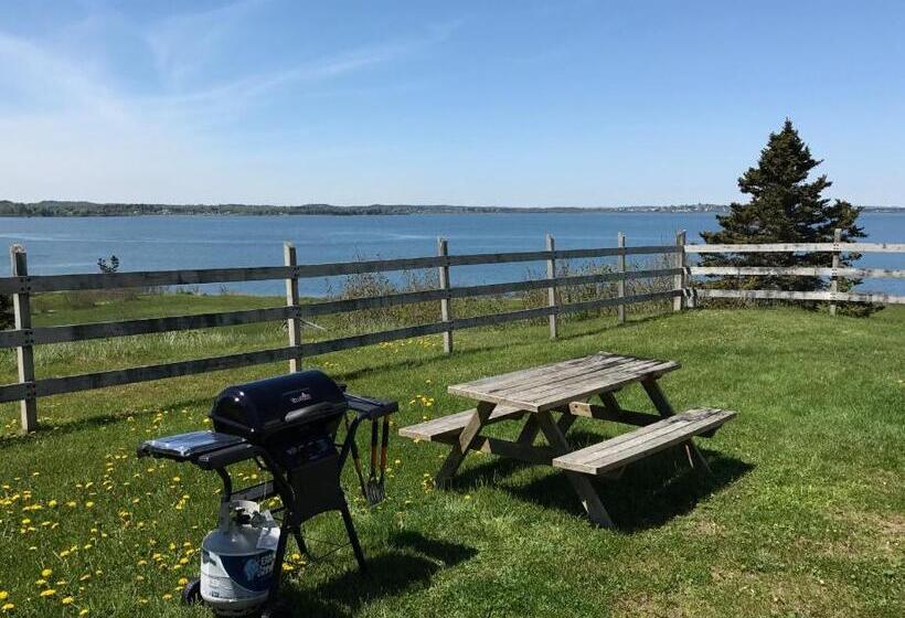 Номер Стандарт с Балконом, West Quoddy Station Llc