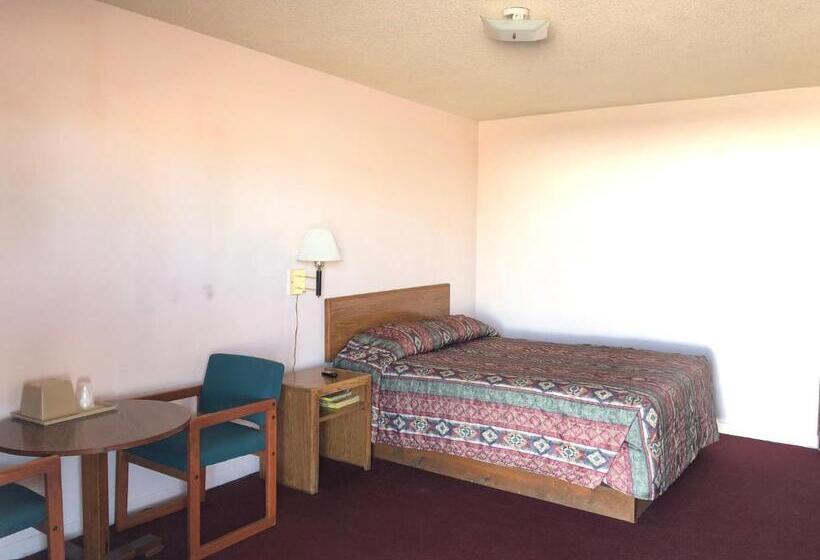 Номер Стандарт, Deluxe Inn Motel