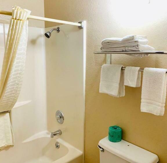 Стандартный Номер Кровать Кинг, Owensville Inn