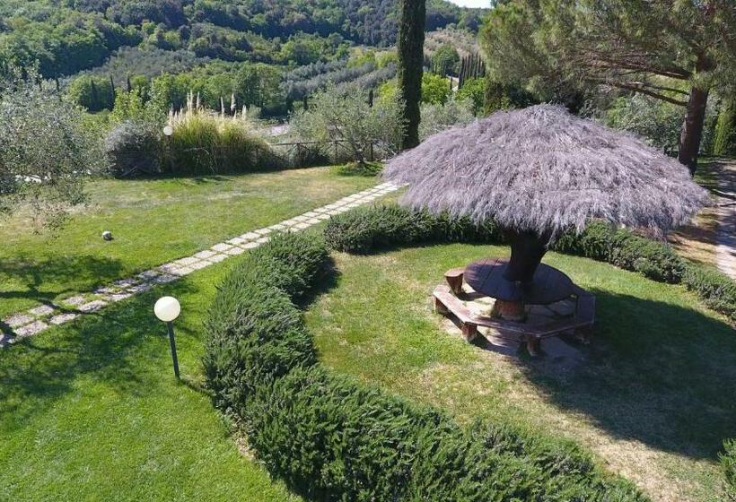 Номер Стандарт, Agriturismo Poggio Corbello